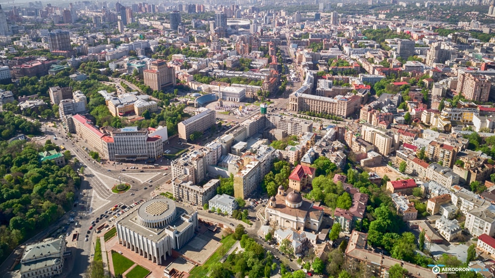  с квадрокоптера (дрона)