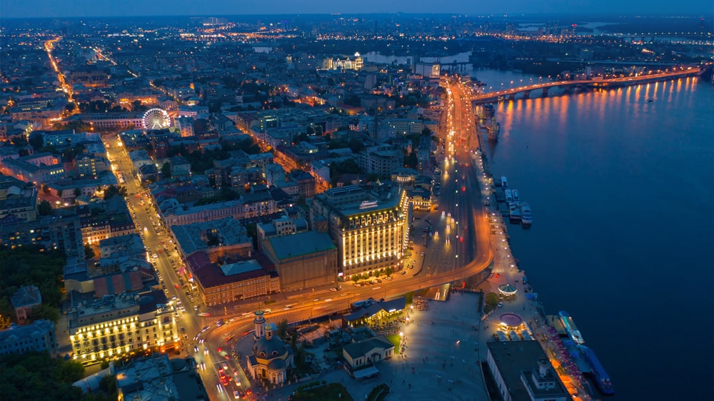  с квадрокоптера (дрона)