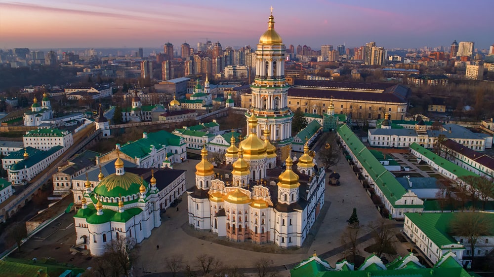  с квадрокоптера (дрона)